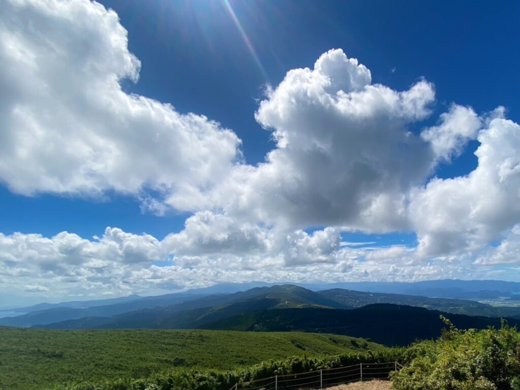 山頂から見た風景